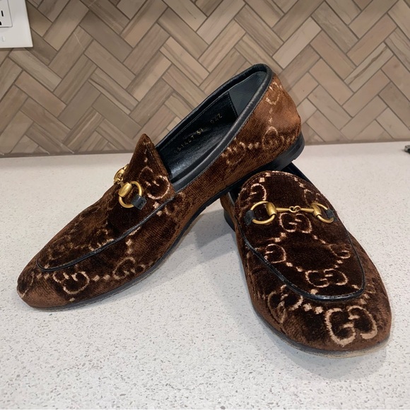 GUCCI • Brown Tan Velvet Jordaan Loafer - Size 7/ 37 - Picture 3 of 10